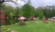 Scenery from Jessica's Garden and Lobster Shack (Image via Facebook/@Jessicaslobstershack)